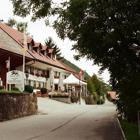 Gasthof Loewen Wisen Buitenkant foto