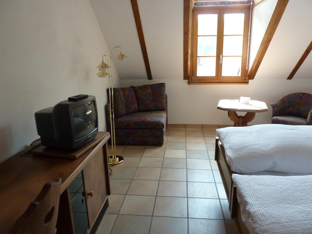 Gasthof Loewen Wisen Buitenkant foto